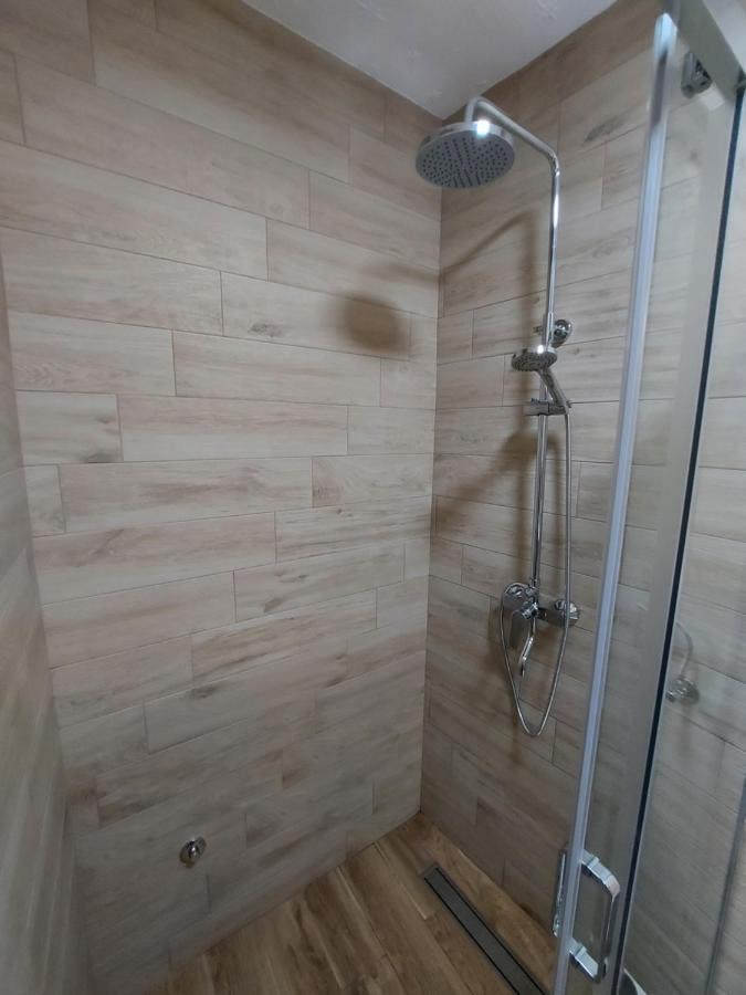 Stiv Apartmani Lukovo Εξωτερικό φωτογραφία